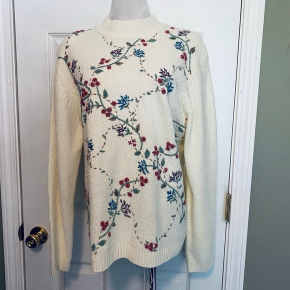 Alfred Dunner Red, Blue, and Cream Crew Neck Sweater with Elegant Embroidery - Picture 1 of 8
